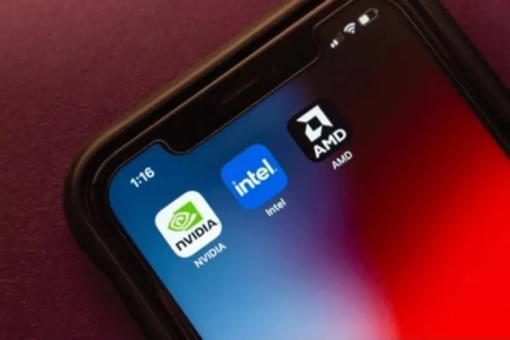 An image showing the comparison between different GPU brands like Nvidia, Intel, and AMD on a smartphone screen.